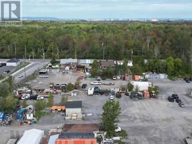 1 - 2538 LEITRIM ROAD, Ottawa, Ontario K1T3V3