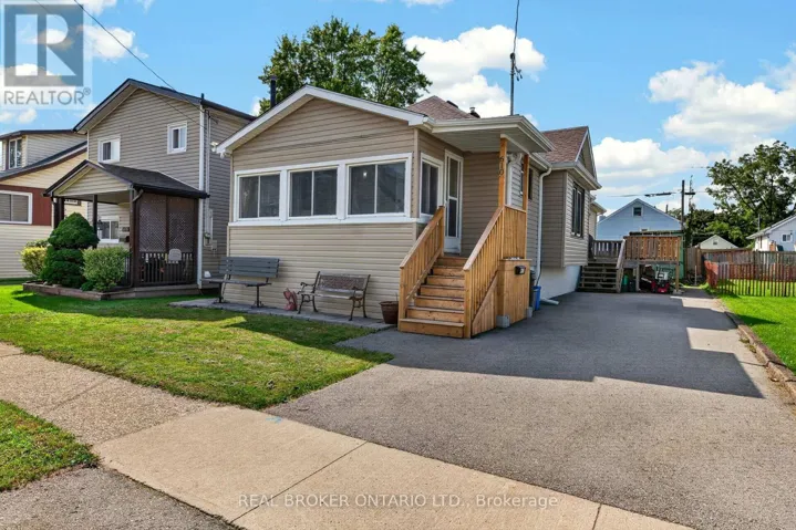 610 STEELE STREET, Port Colborne (Main Street), Ontario L3K4Y7