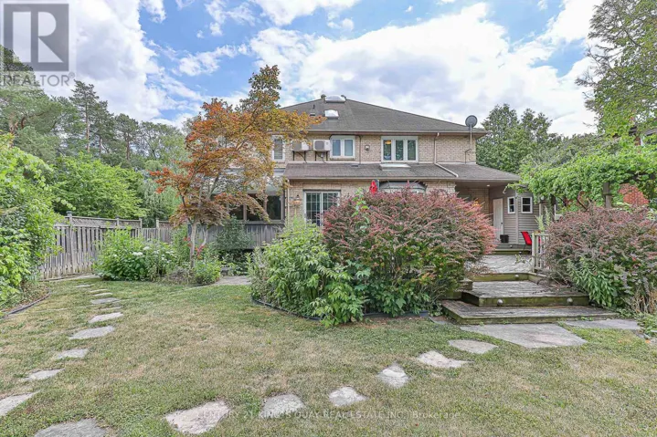 338 MCKEE AVENUE, Toronto (Willowdale East), Ontario M2N4E5