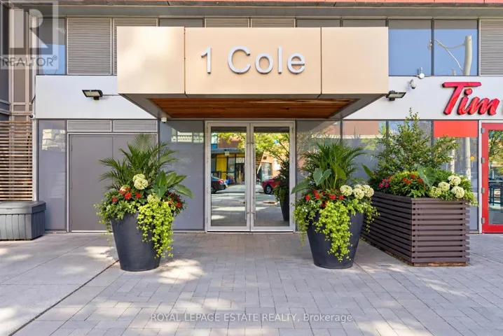 504 - 1 COLE STREET, Toronto (Regent Park), Ontario M5A4M2