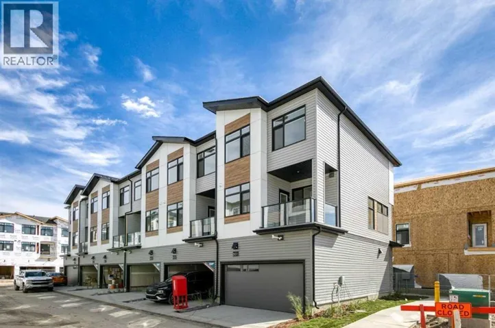 305, 1350 Cornerstone Street NE, Calgary, Alberta T3N1Y2