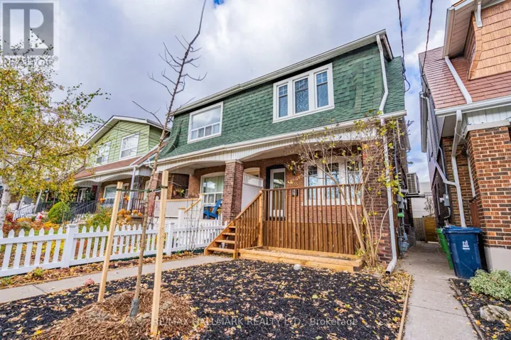 LOWER - 138 MILVERTON BOULEVARD, Toronto (Danforth), Ontario M4J1V1