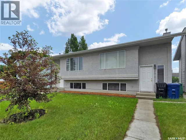 209 Hedley STREET S, Saskatoon, Saskatchewan S7N1Z9