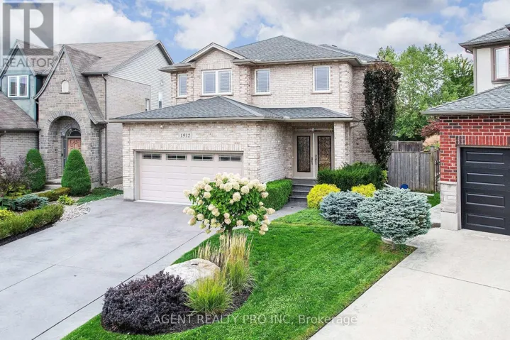 1912 JUBILEE DRIVE, London North (North E), Ontario N6G0H6