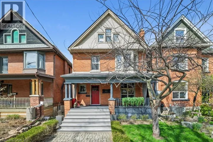 40 STANLEY Avenue, Hamilton, Ontario L8P2L1