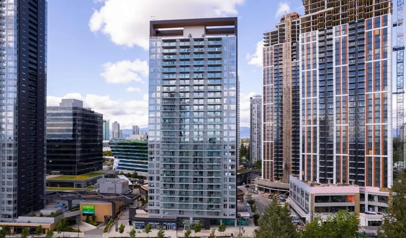605 13655 FRASER HIGHWAY, Surrey, British Columbia V3T0P8