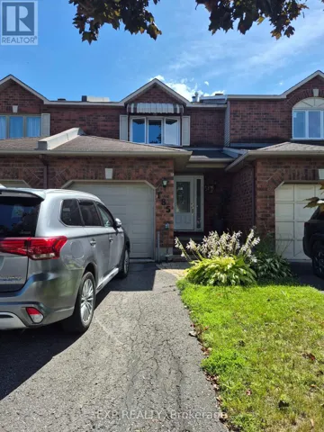 185 HUNTERSWOOD CRESCENT, Ottawa, Ontario K1G5V8