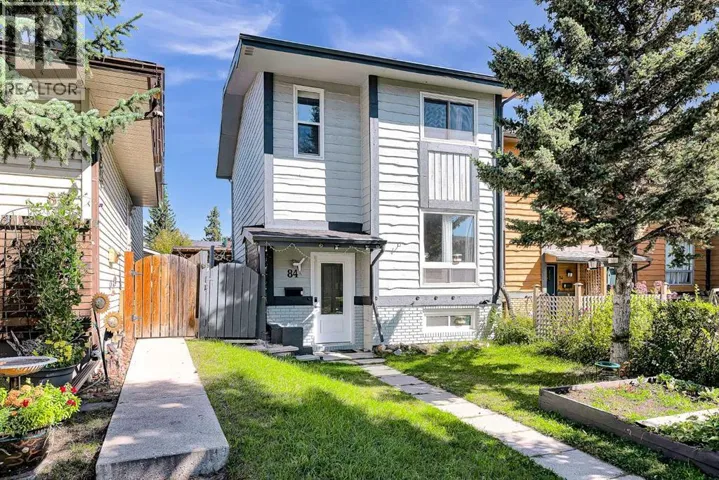 84a Cedarwood Hill SW, Calgary, Alberta T2W3H5