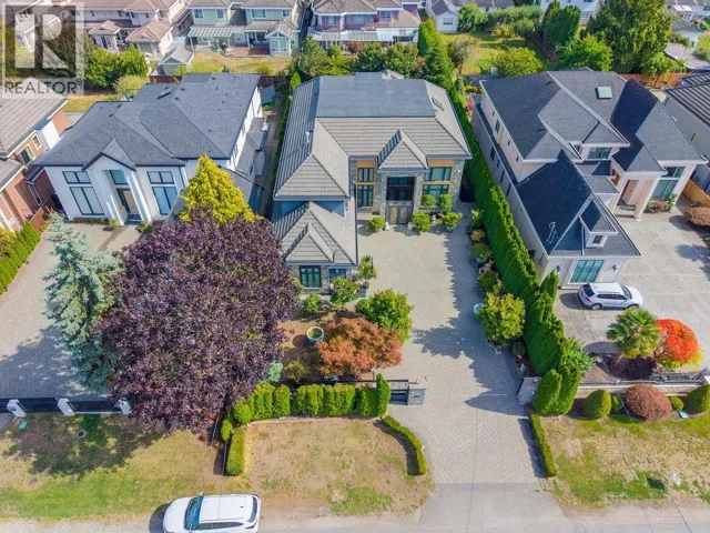 8828 COOPER ROAD, Richmond, British Columbia V6Y2M7