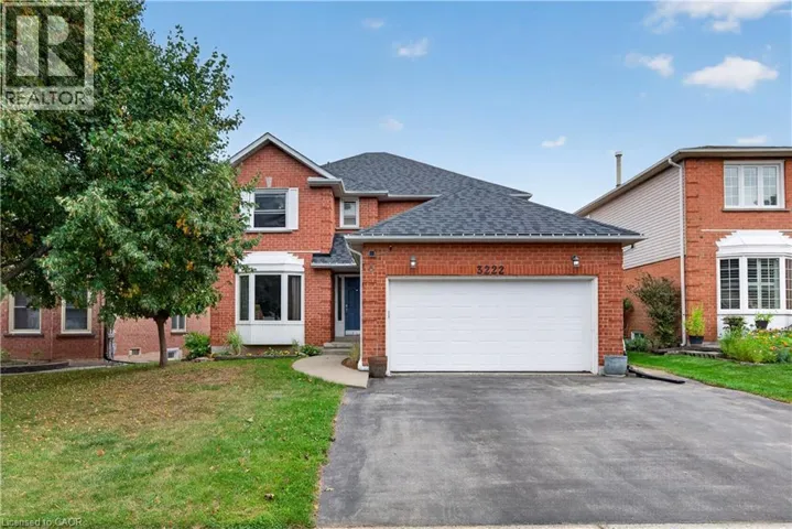 3222 WENTWORTH Street, Burlington, Ontario L7M2N4