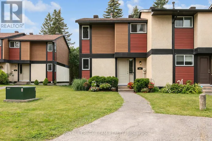 68 - 82 MCCLINTOCK WAY, Ottawa, Ontario K2L2A2