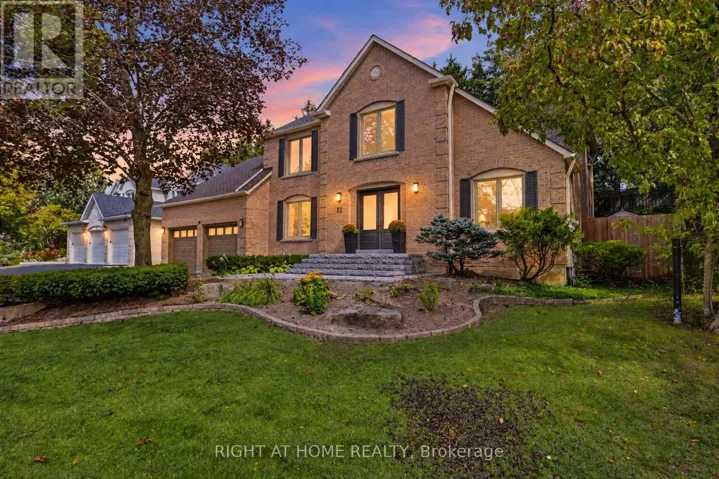 11 HARROWSMITH PLACE, Richmond Hill (Oak Ridges), Ontario L4E2K1