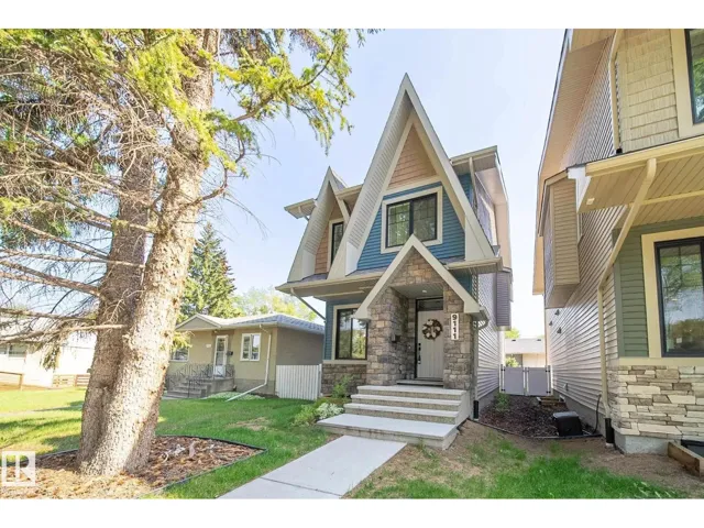 9111 65 AV NW, Edmonton, Alberta T6E0J8