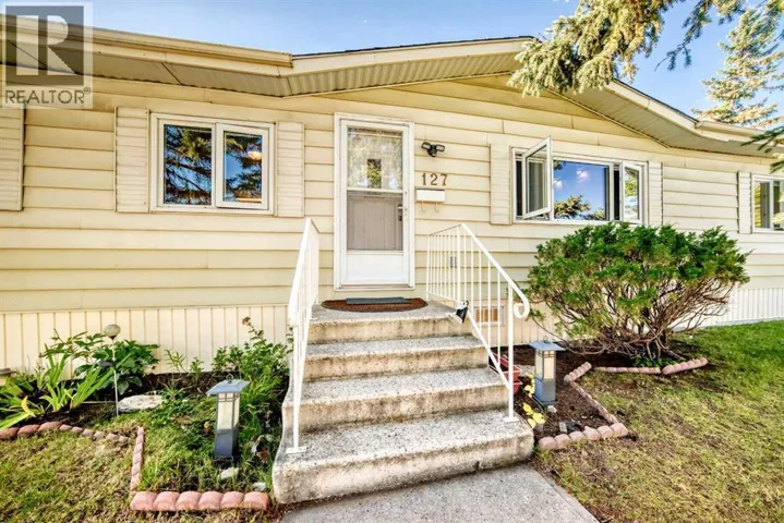 127 Huntwell Place NE, Calgary, Alberta T2K5T2