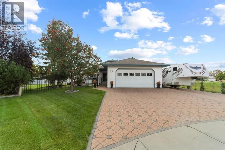 112 Edgewood Close, Camrose, Alberta T4V4N9