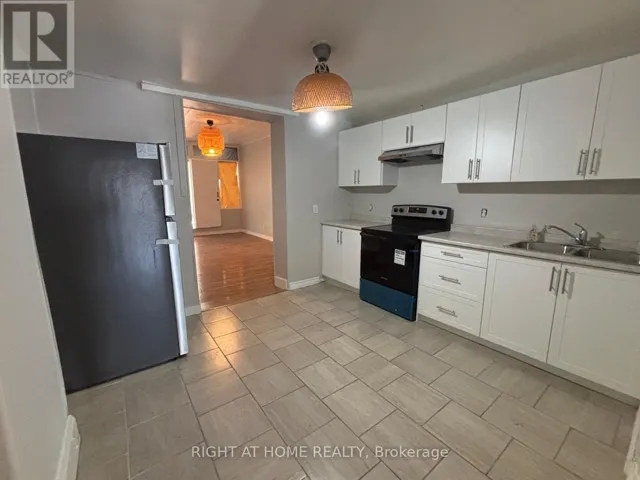 UPPER - 505 OAKWOOD AVENUE, Toronto (Oakwood Village), Ontario M6E2W9