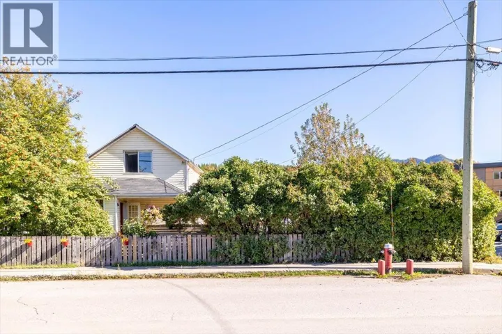1112 2ND Avenue, Fernie, British Columbia V0B1M0