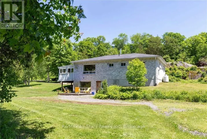 410 ETWELL ROAD, Huntsville (Stisted), Ontario P1H2J2