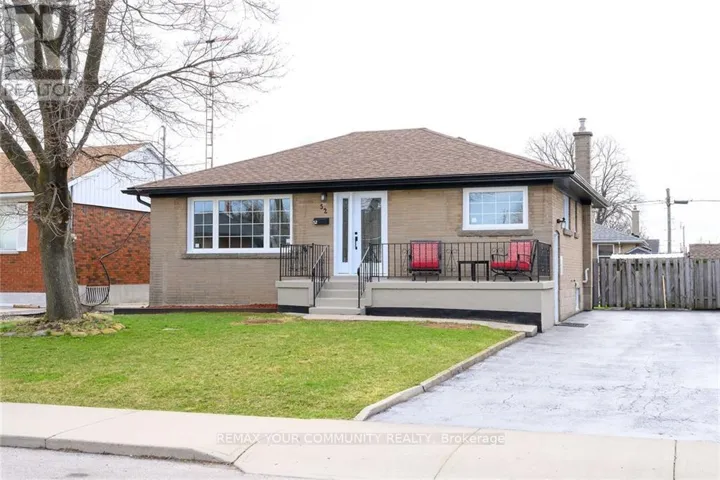 UPPER - 52 ELLIOTT AVENUE, Hamilton (Huntington), Ontario L8T2H8