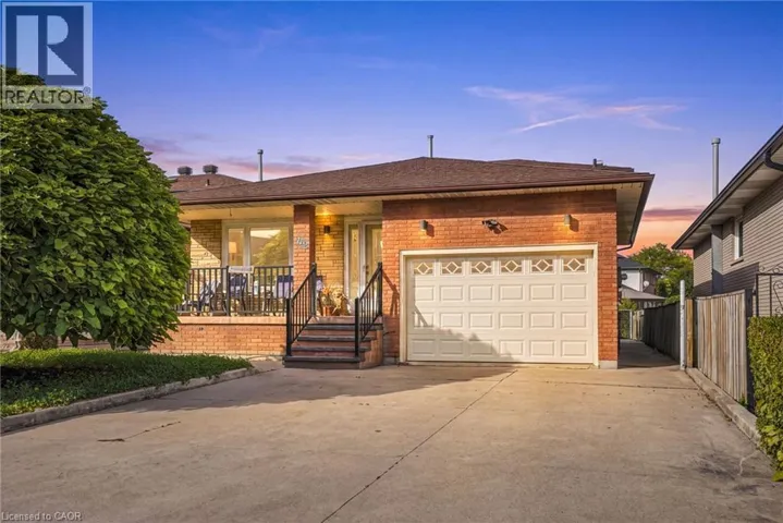 42 LASILA Court, Hamilton, Ontario L9C7B6