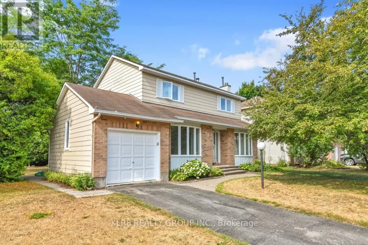 12 JOHN SIDNEY CRESCENT, Ottawa, Ontario K2S1J7