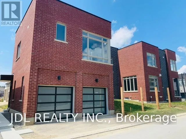 COACH HOUSE - 26 CALLISTO LANE, Richmond Hill (Observatory), Ontario L4C5G9