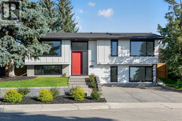 5204 Barron Drive NW, Calgary, Alberta T2L1T6