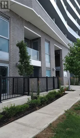 107 - 2782 BARTON STREET E, Hamilton (Riverdale), Ontario L8E2J8