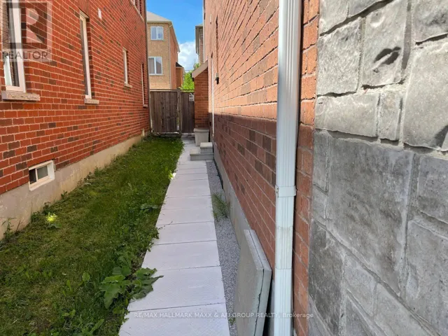 BSMT - 53 FROUD DRIVE, Richmond Hill (Westbrook), Ontario L4S0C6