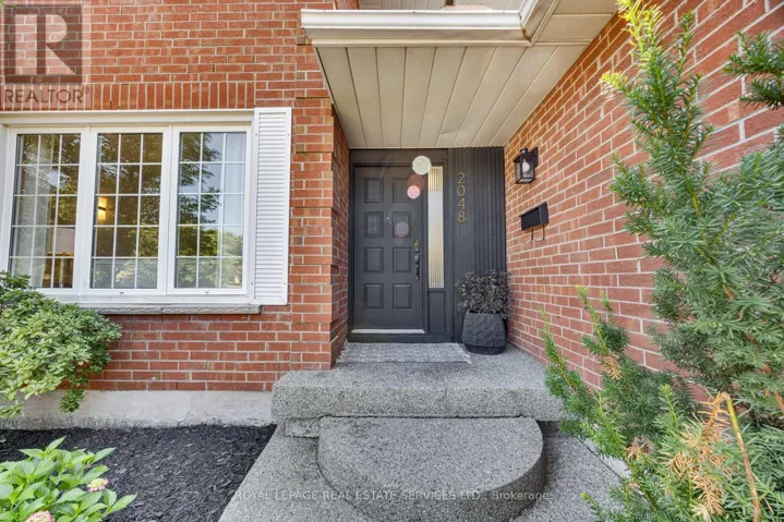 2048 SIXTH LINE, Oakville (RO River Oaks), Ontario L6H3N2