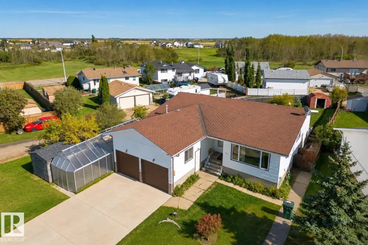 5047 46 ST, Lamont, Alberta T0B2R0