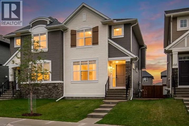 68 Wolf Gate, Okotoks, Alberta T1S5T9