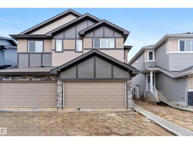 924 18 AV NW, Edmonton, Alberta T6T2X4