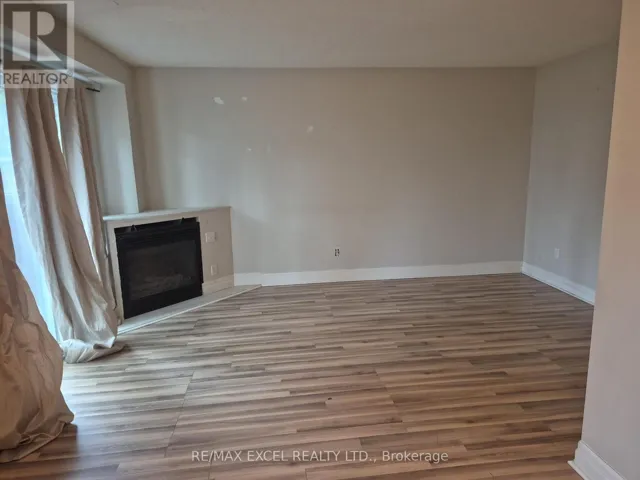 111 BRADSTONE SQUARE, Toronto (Malvern), Ontario M1B1W1