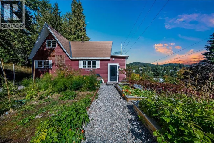 1398 Victoria Avenue, Rossland, British Columbia V0G1Y0