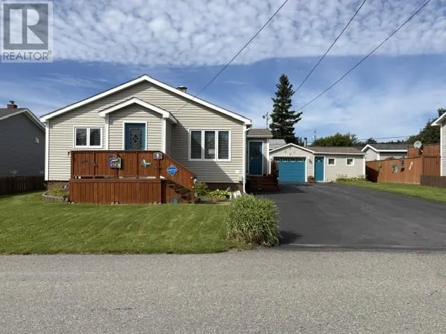 5 White's Avenue, Stephenville, Newfoundland & Labrador A2N1M2
