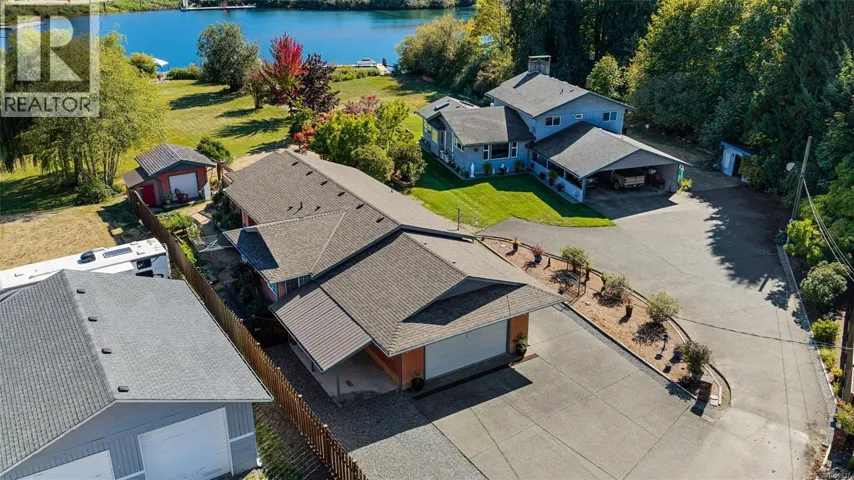 170 Wavell Rd, Lake Cowichan, British Columbia V0R2G0