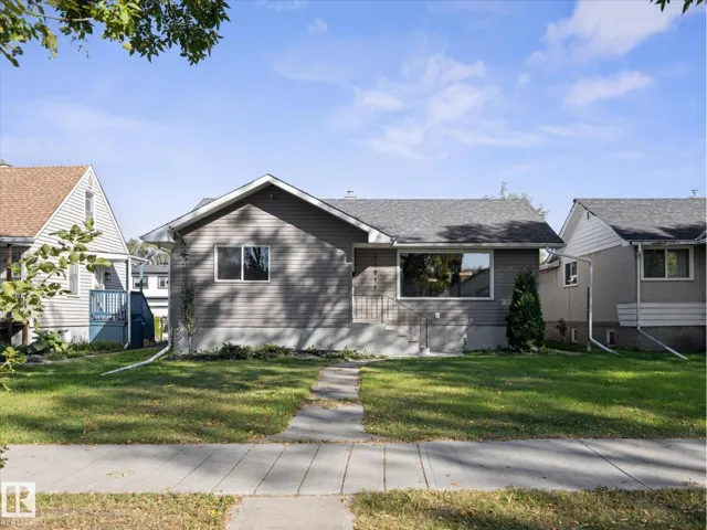 11211 104 ST NW, Edmonton, Alberta T5G2K6
