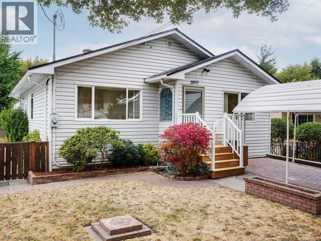 3092 Albany St, Victoria, British Columbia V9A1R5