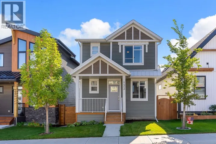 133 Rochester Way NW, Calgary, Alberta T3L2M4