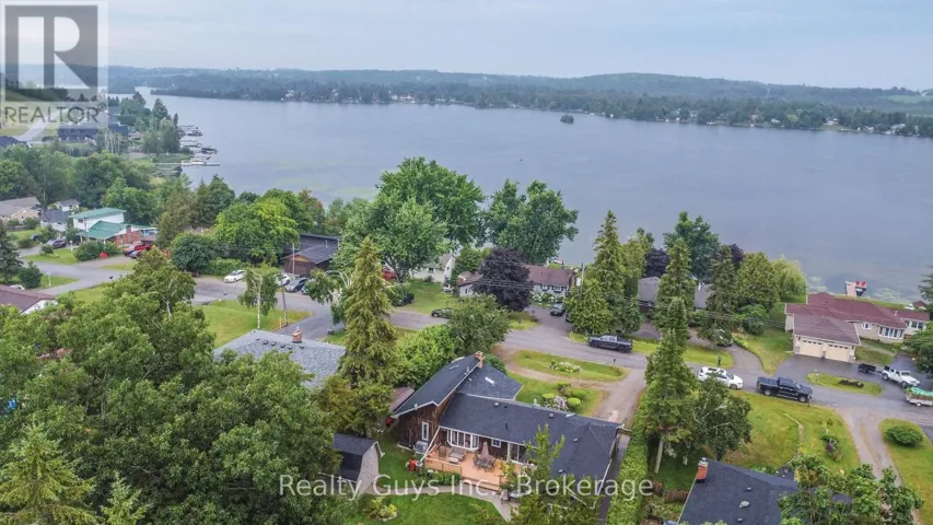 126 LAKESIDE DRIVE, Selwyn, Ontario K0L1T0