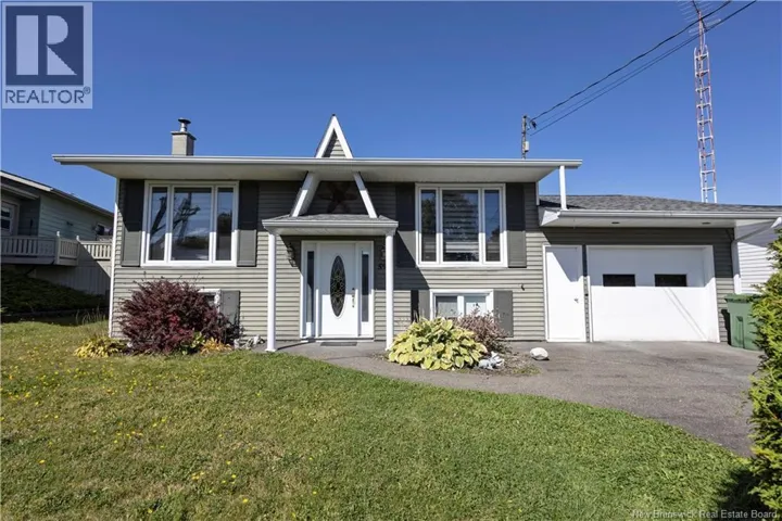 592 First Avenue, Grand-Sault/Grand Falls, New Brunswick E3Z1B3