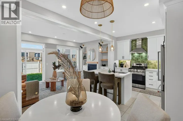 347 RAYMOND Road, Ancaster, Ontario L9K0J8
