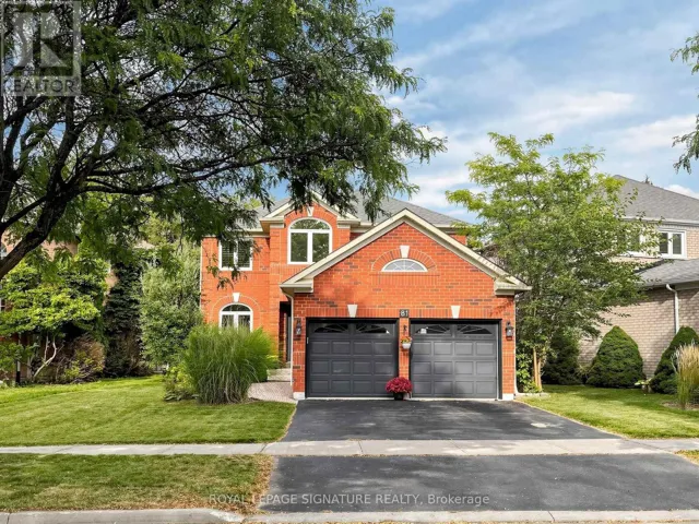 81 PINNACLE TRAIL, Aurora (Bayview Wellington), Ontario L4G7G6