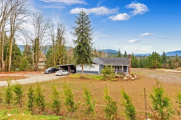 9386 CLAY STREET, Mission, British Columbia V4S1G2