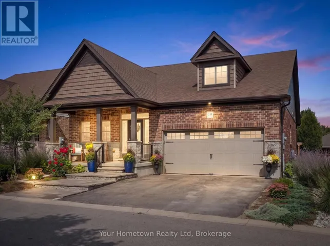 19 HERITAGE LANE, Centre Wellington (Fergus), Ontario N1M0E6