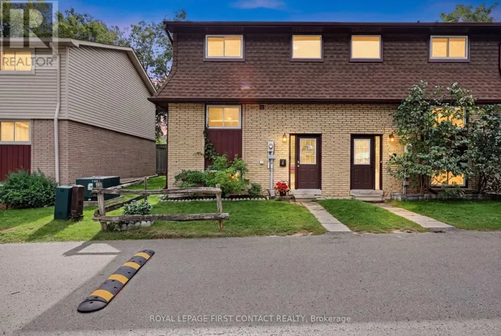 8 - 233 INNISFIL STREET, Barrie (Allandale Centre), Ontario L4N3E9