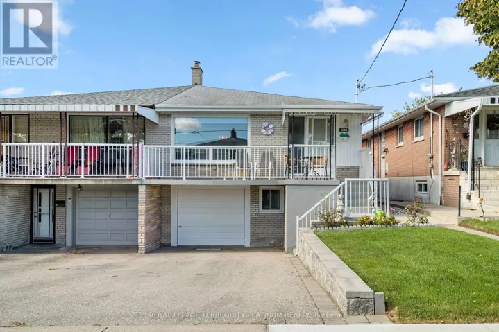 32 BUCKLAND ROAD, Toronto (Glenfield-Jane Heights), Ontario M3L1W1
