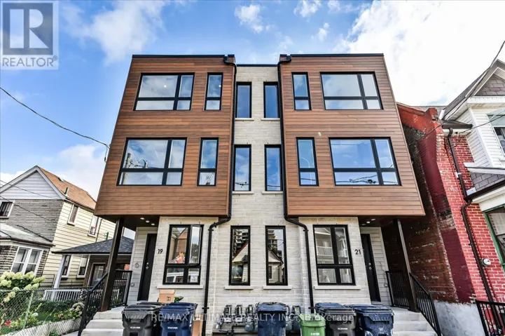 1 - 21 LAPPIN AVENUE, Toronto (Dovercourt-Wallace Emerson-Junction), Ontario M6H1Y3