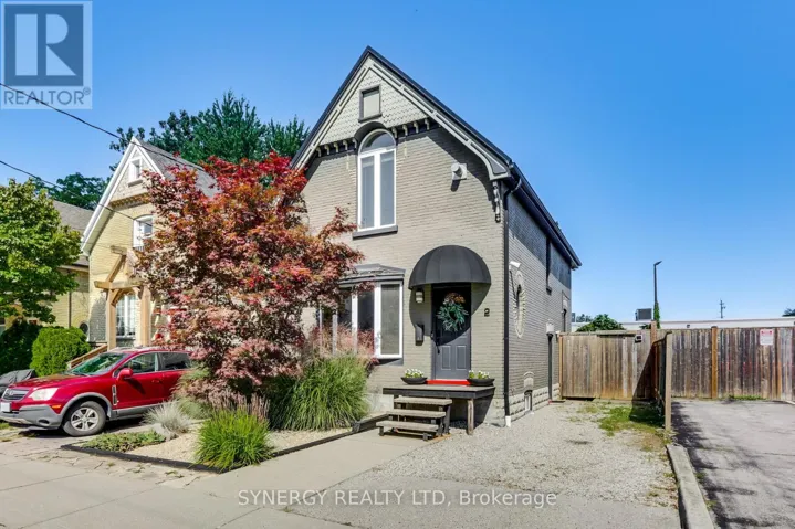 2 ERIE AVENUE, London South (South D), Ontario N6J1J1